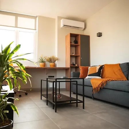 Central Old Town- Ladadika * Tesalónica